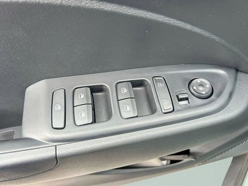 New 2026 Hyundai Venue SEL image 22