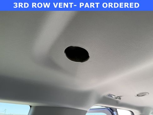Used 2025 Ford Expedition Active RWD image 32