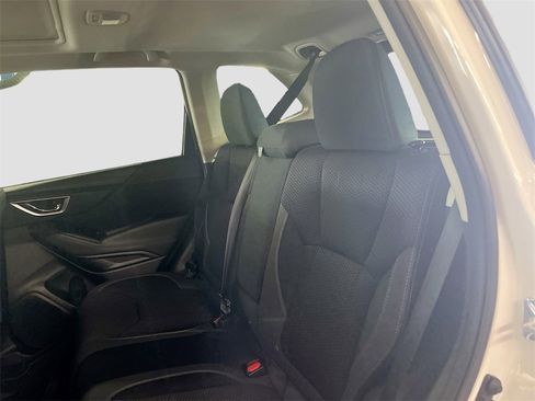 Used 2023 Subaru Forester Premium image 25