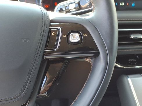Used 2026 Lincoln Aviator AWD image 22