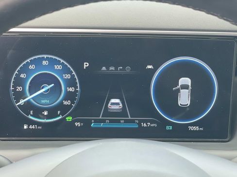 Used 2024 Hyundai Tucson Limited image 18