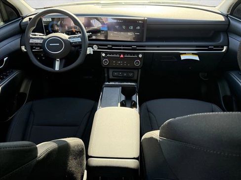 New 2026 Hyundai Tucson Blue SE image 11