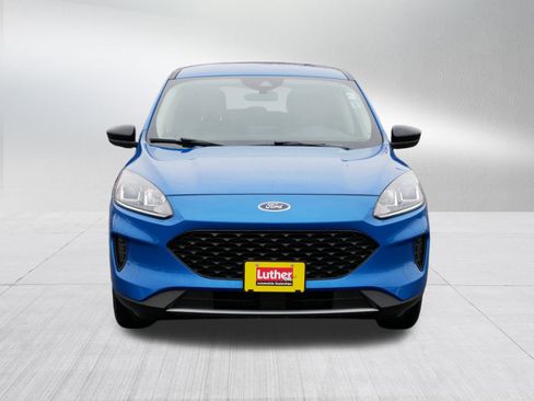 Used 2020 Ford Escape SE Sport image 2