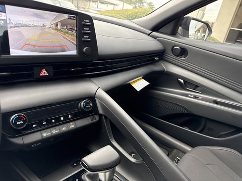 New 2026 Hyundai Elantra Sport image 9