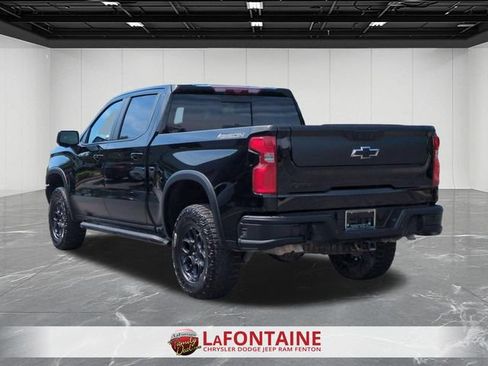 Used 2023 Chevrolet Silverado 1500 ZR2 w/ ZR2 Bison Edition AWD/4WD image 3