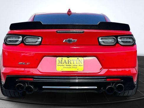 Used 2021 Chevrolet Camaro ZL1 image 4