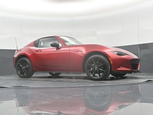 Used 2021 MAZDA MX-5 Miata RF Club RWD image 43