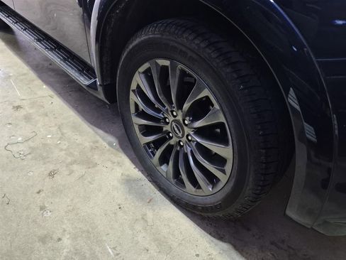 Used 2023 Nissan Armada Platinum w/ Captain's Chairs Package image 8