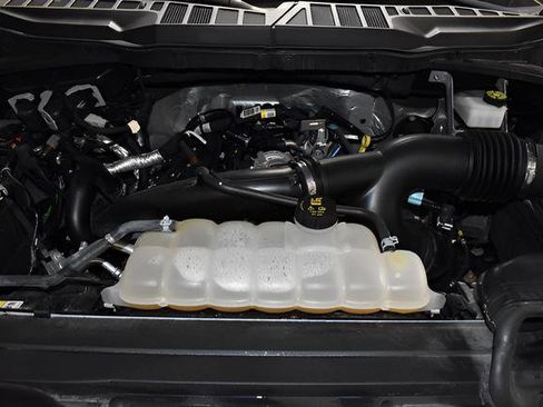 Used 2023 Ford F150 XLT w/ XTR Package AWD/4WD image 10