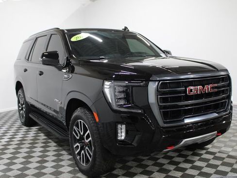 Used 2022 GMC Yukon AT4 AWD/4WD image 8