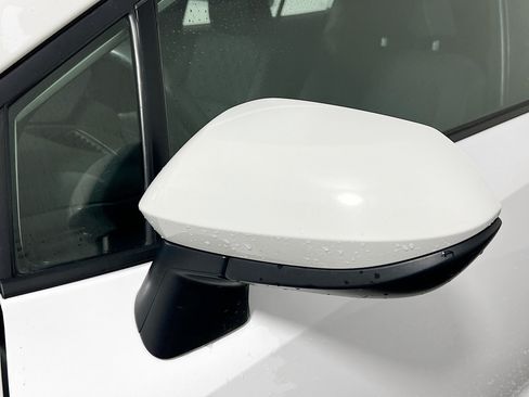Used 2023 Toyota Corolla LE FWD image 12