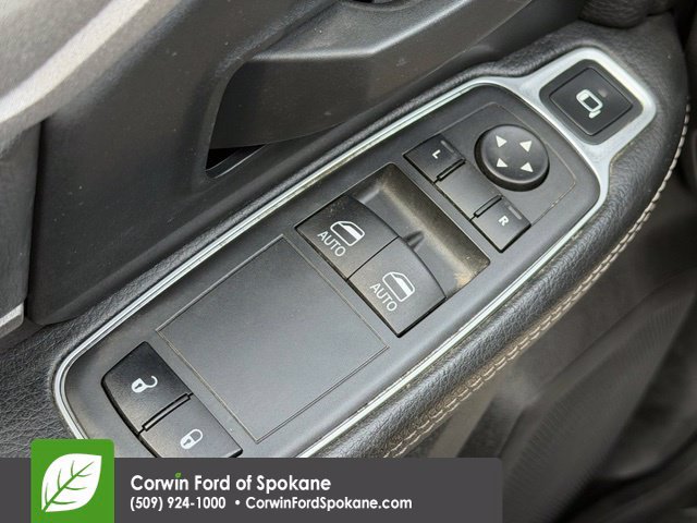 Used 2023 RAM 2500 Tradesman AWD/4WD image 12