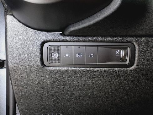 New 2025 Chevrolet Equinox EV RS image 12