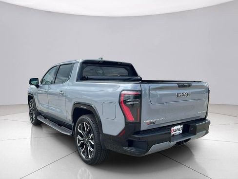 New 2024 GMC Sierra EV Denali image 8