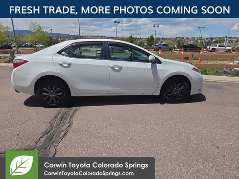 Used 2015 Toyota Corolla LE FWD image 8