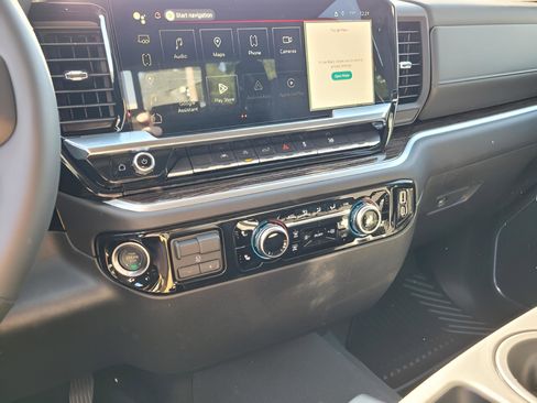 New 2026 GMC Sierra 1500 SLE w/ Preferred Package image 26