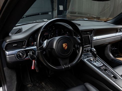 Used 2016 Porsche 911 Carrera image 12