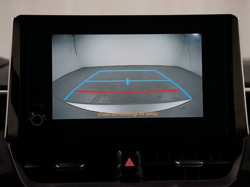 Certified 2025 Toyota Corolla SE image 21