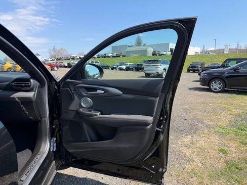 Certified 2024 Dodge Hornet R/T Plus AWD/4WD image 27