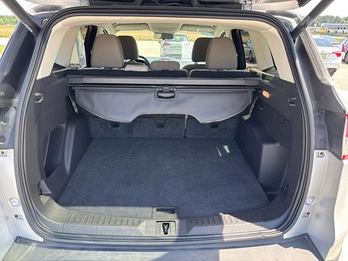 Used 2014 Ford Escape SE w/ Equipment Group 201A FWD image 21