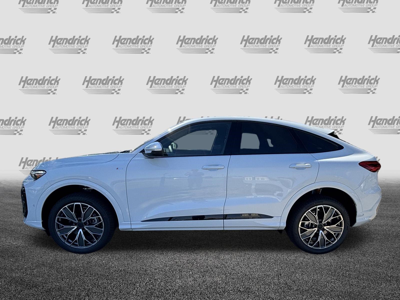 New 2026 Audi Q5 Premium Plus AWD/4WD image 7