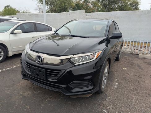 Used 2020 Honda HR-V LX image 2