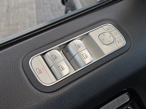 Certified 2022 Mercedes-Benz G 63 AMG 4MATIC image 24