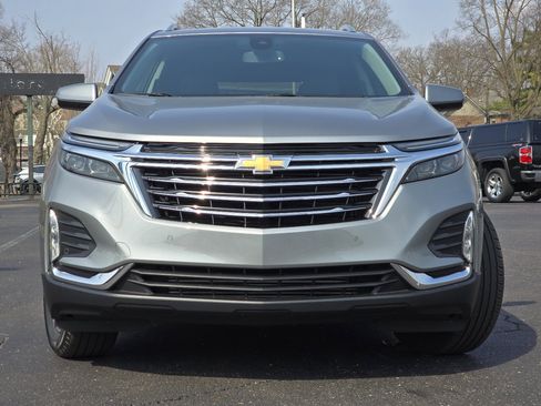 Used 2024 Chevrolet Equinox Premier image 17