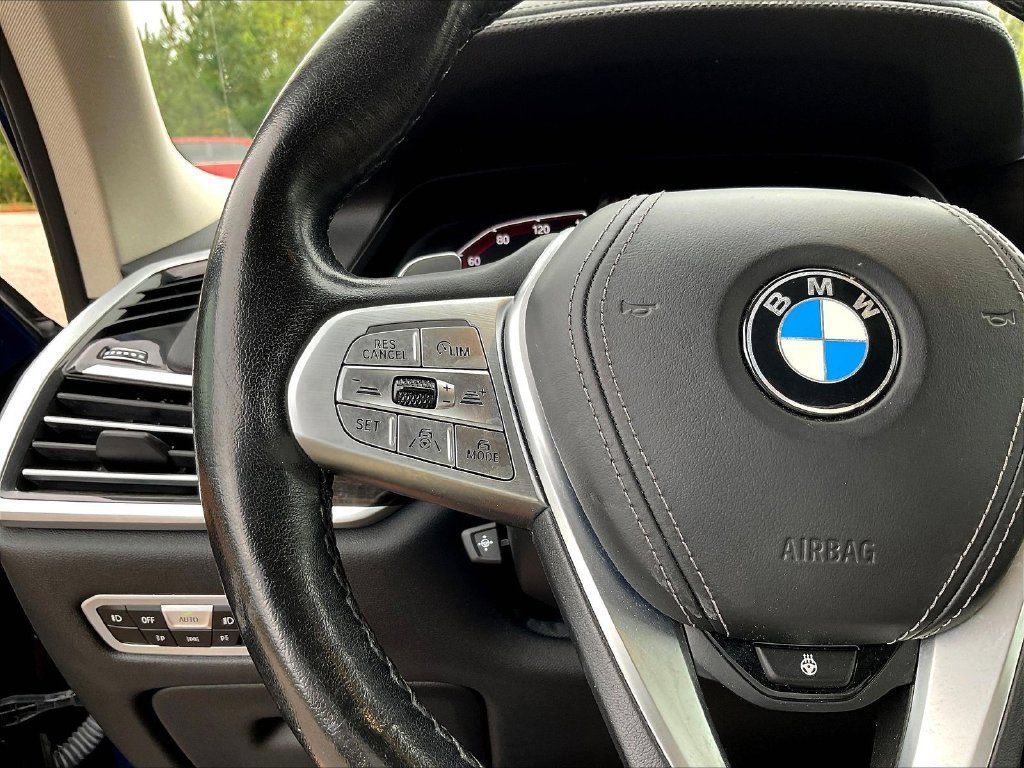 Used 2021 BMW X7 xDrive40i w/ Premium Package AWD/4WD image 14