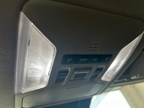 Used 2023 Toyota RAV4 XLE Premium FWD image 33