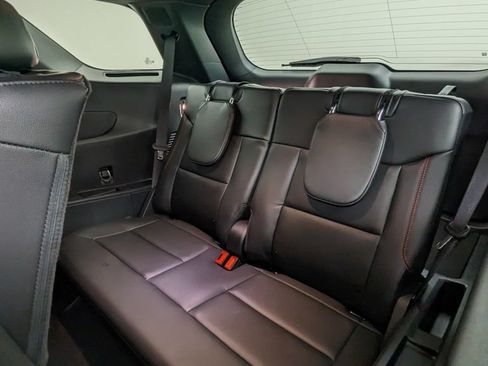 Certified 2023 Ford Explorer ST-Line AWD/4WD image 38