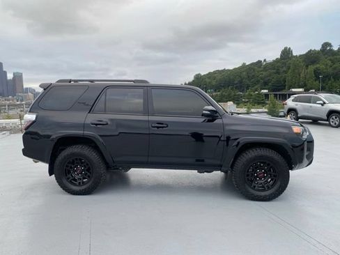 Certified 2020 Toyota 4Runner TRD Off-Road Premium w/ Moonroof Package AWD/4WD image 3