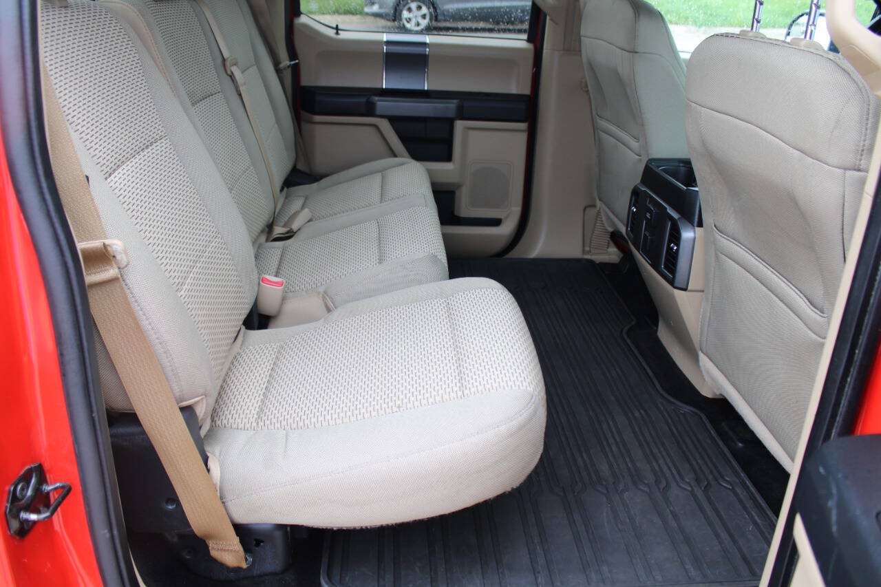 Used 2015 Ford F150 XLT w/ Equipment Group 302A Luxury AWD/4WD image 7