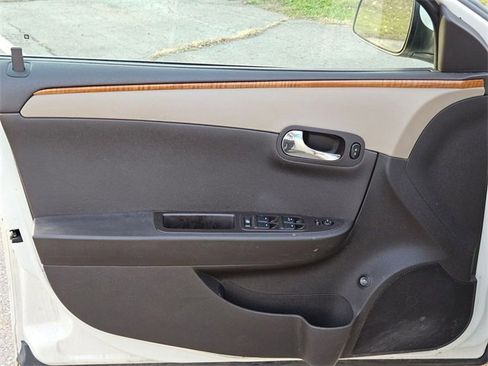 Used 2012 Chevrolet Malibu LT w/ Sunroof Package image 20