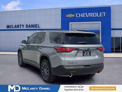 Used 2023 Chevrolet Traverse RS AWD/4WD image 4
