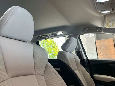 Used 2021 Subaru Ascent Premium w/ Convenience Package image 18