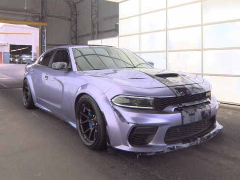 Used 2022 Dodge Charger Scat Pack RWD image 3
