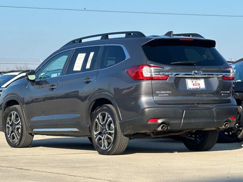 Certified 2025 Subaru Ascent Limited w/ Popular Package #2 image 5