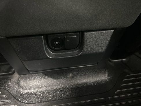 Used 2023 Ford F350 XLT AWD/4WD image 14