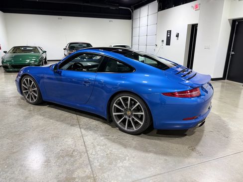 Used 2015 Porsche 911 Carrera image 25