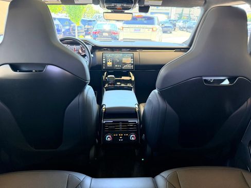 Used 2025 Land Rover Range Rover Sport SV Edition Two AWD/4WD image 28