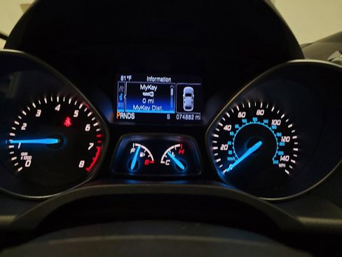 Used 2014 Ford Escape Titanium FWD image 23