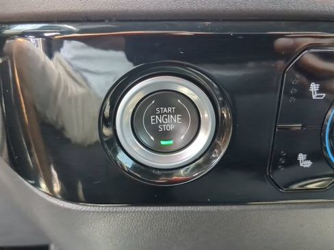 Used 2023 GMC Sierra 1500 Elevation AWD/4WD image 34