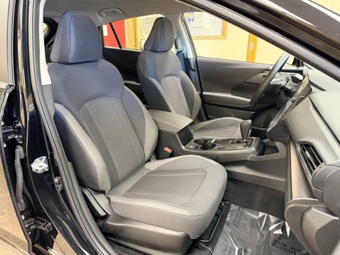 Used 2025 Subaru Impreza 2.0i AWD/4WD image 42