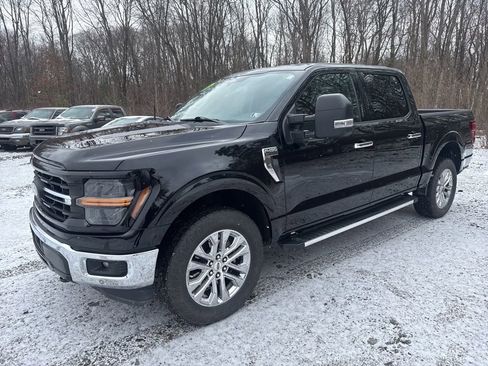 Used 2024 Ford F150 XLT w/ Equipment Group 302A MID image 4