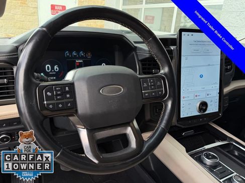 Used 2023 Ford Expedition Platinum AWD/4WD image 13