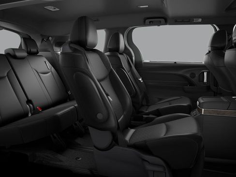 New 2025 Toyota Sienna Platinum image 21