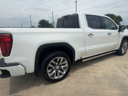 Certified 2024 GMC Sierra 1500 Denali AWD/4WD image 8