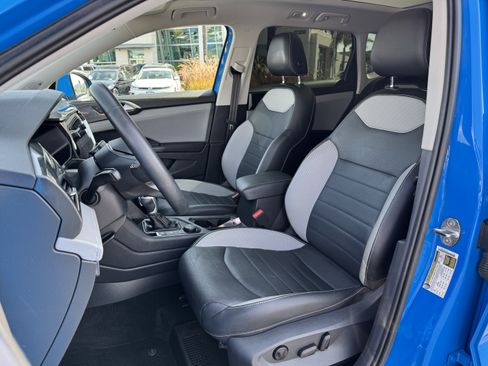 Used 2023 Volkswagen Taos SEL AWD/4WD image 14