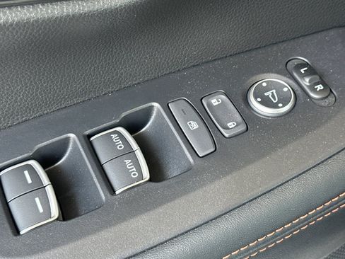 Certified 2026 Honda HR-V Sport image 12